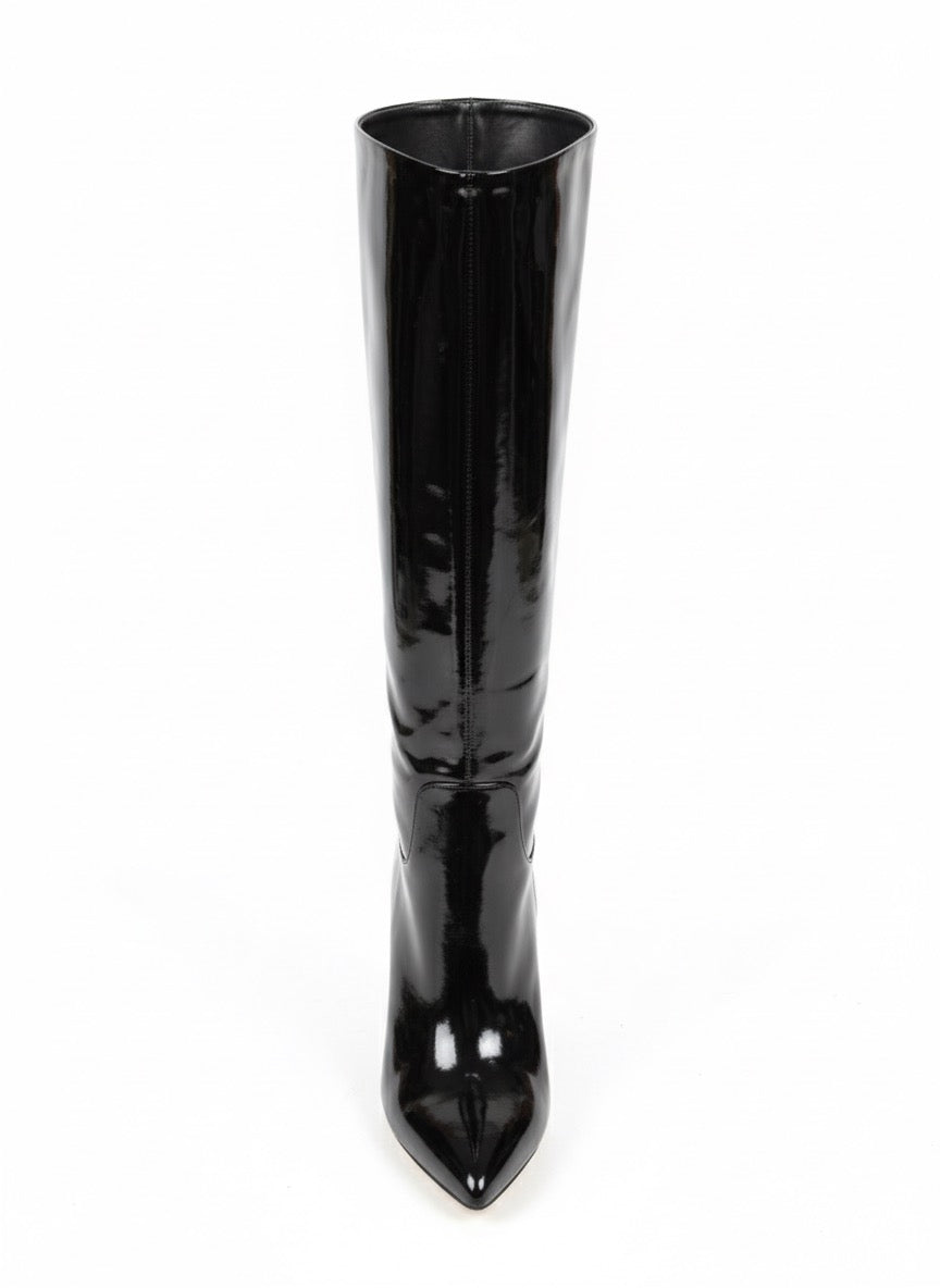Parlak, Sivri Burunlu Siyah Stiletto Uzun Çizme