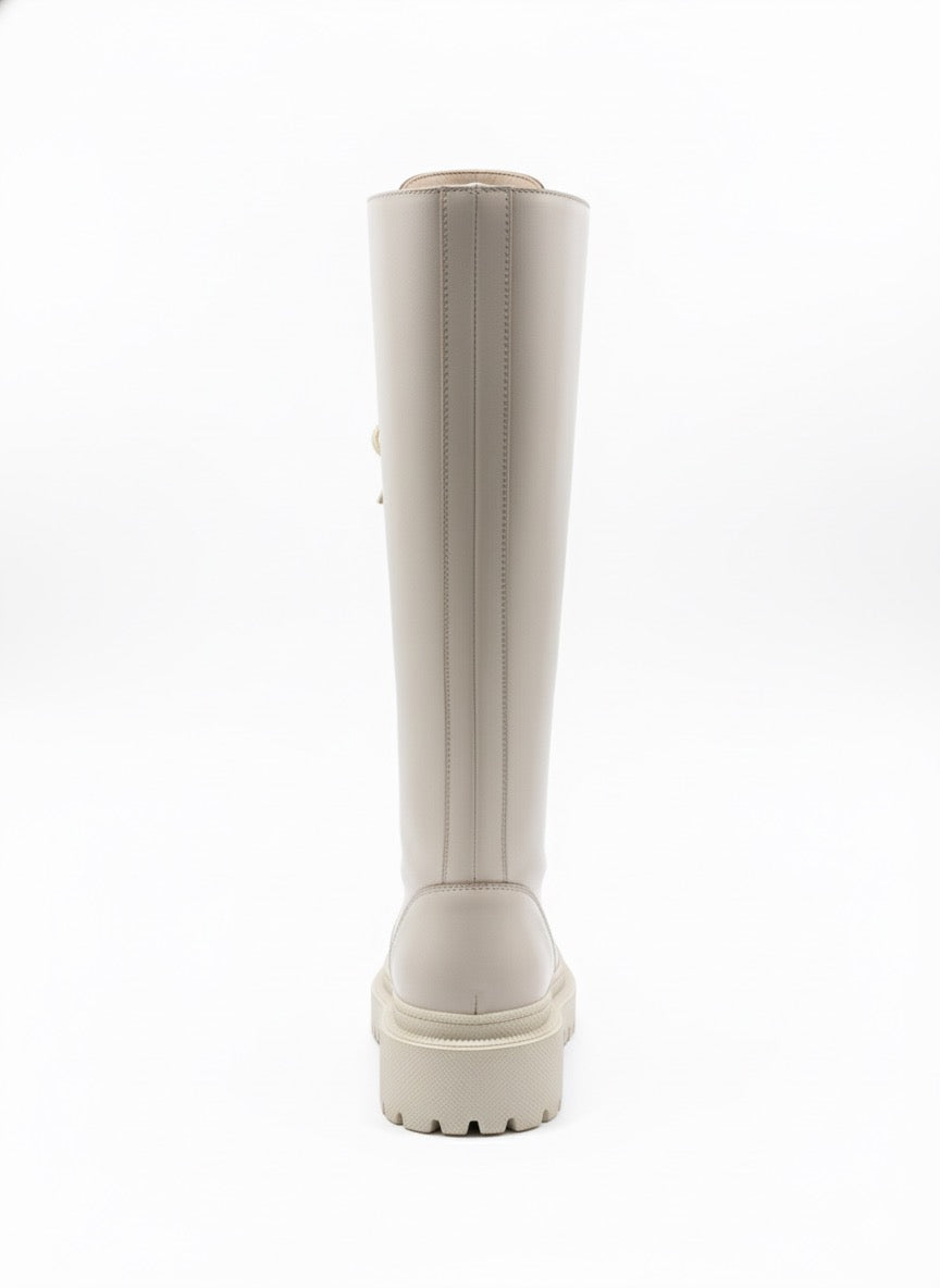 Uzun Bağcıklı Kalın Tabanlı Combat Çizme