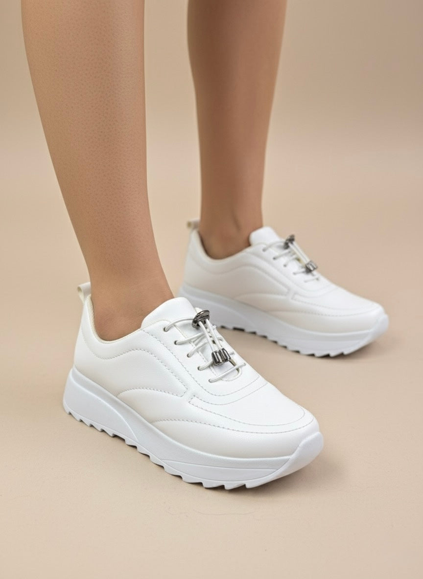 Beyaz Deri Görünümlü Hızlı Bağcıklı Platform Sneaker Ayakkabı