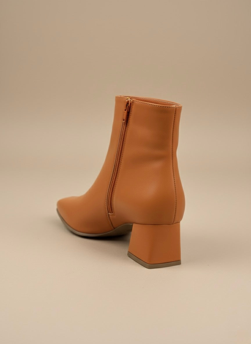 Küt Burunlu, Blok Topuklu Taba Rengi Bilek Bot