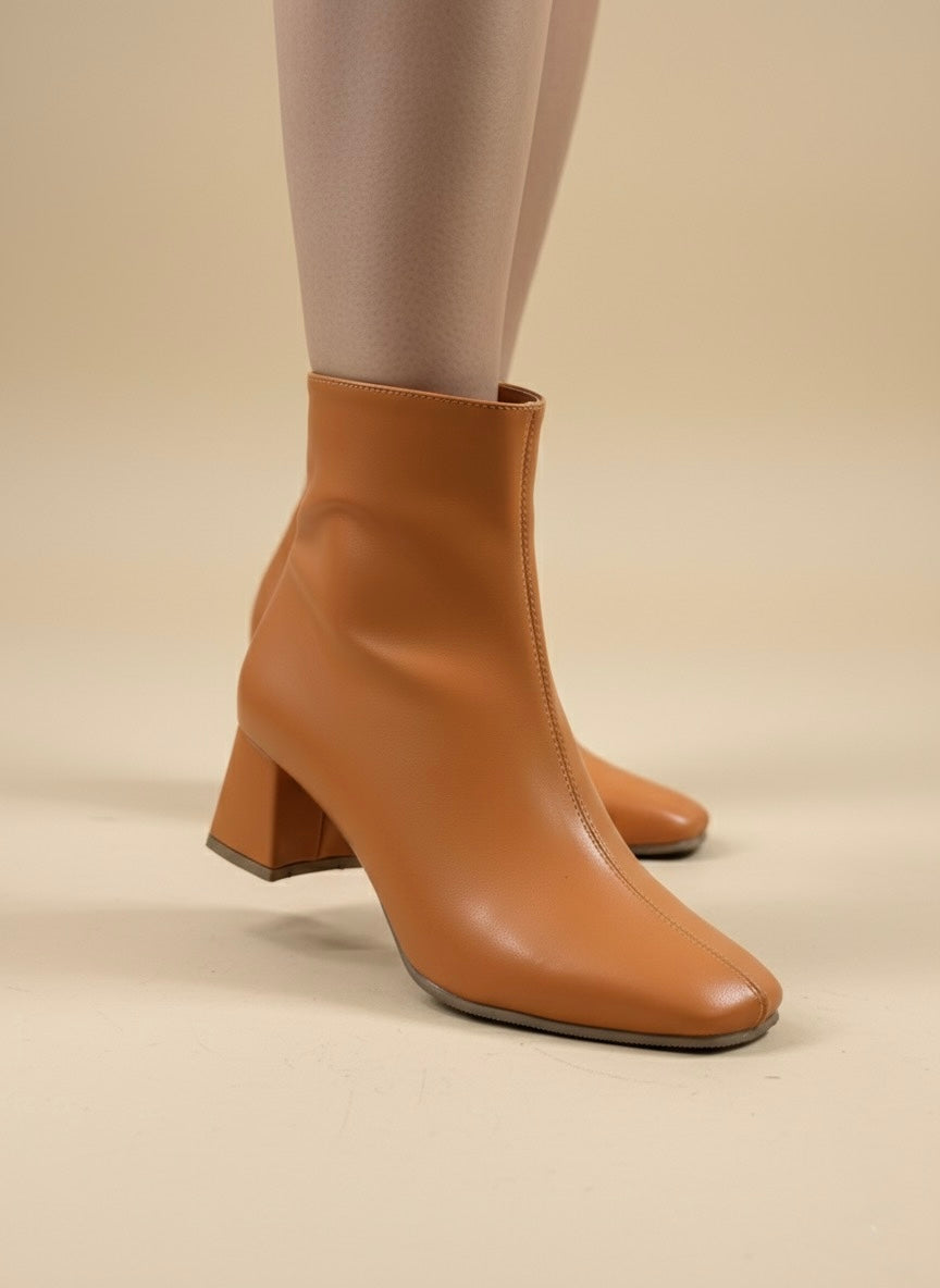 Küt Burunlu, Blok Topuklu Taba Rengi Bilek Bot