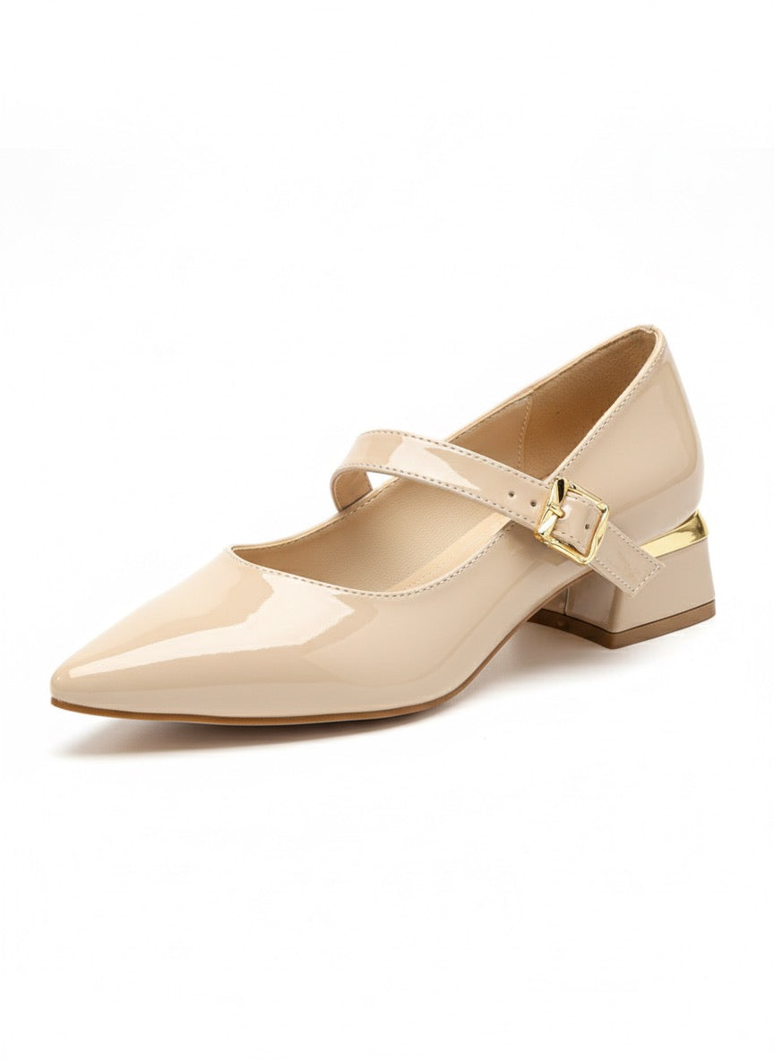 Gold Detaylı Parlak Nude Sivri Burun Ayakkabı