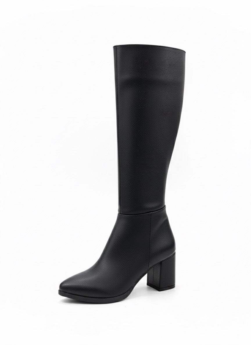 Sivri Burunlu, Blok Topuklu Siyah Diz Altı Bot
