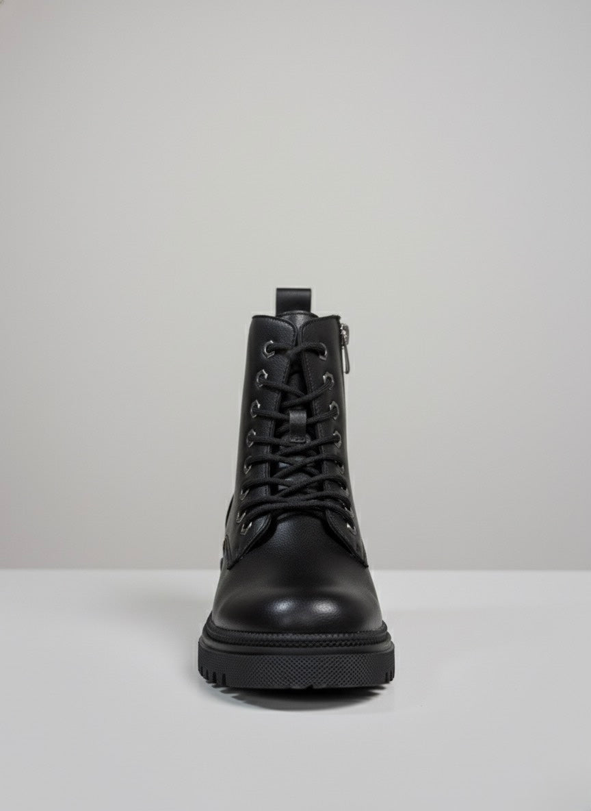 Yan Fermuarlı, Kalın Tabanlı Siyah Bağcıklı Bot