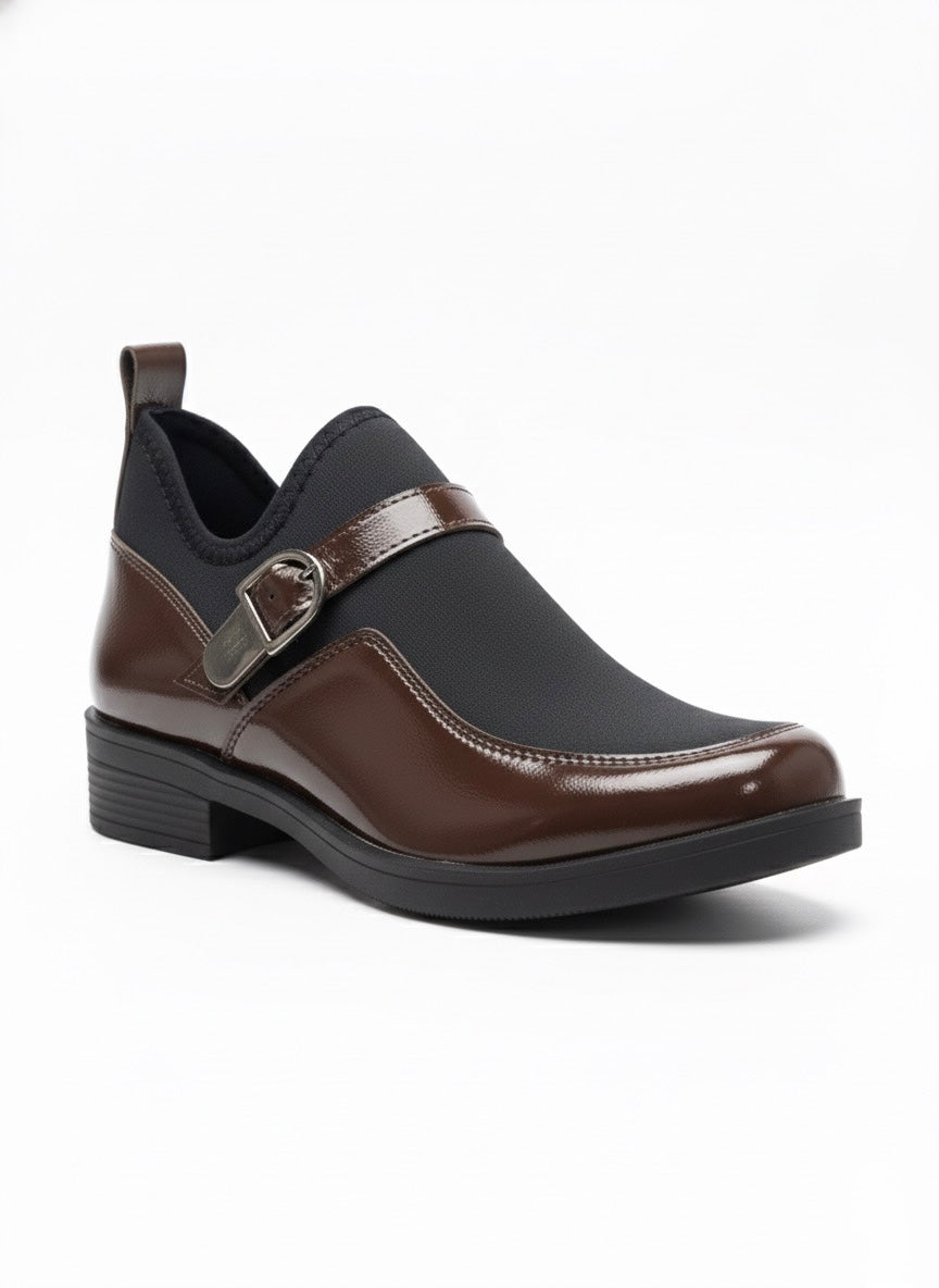  Parlak Kahve Deri ve Siyah Kumaş Tokalı Bot