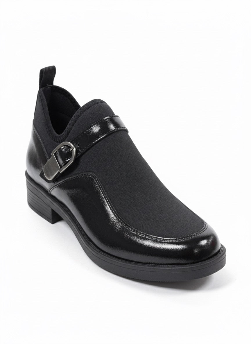 Siyah Parlak Deri ve Streç Kumaş Tokalı Bot