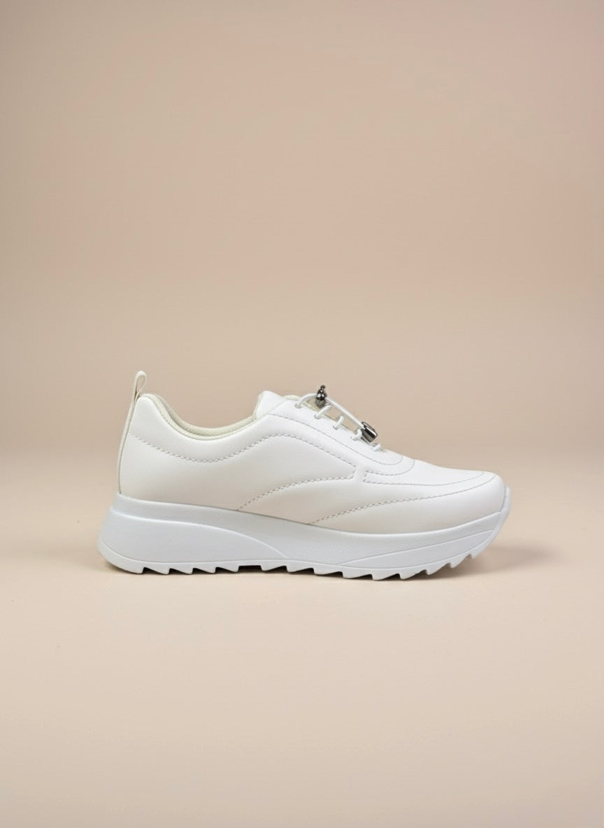 Beyaz Deri Görünümlü Hızlı Bağcıklı Platform Sneaker Ayakkabı