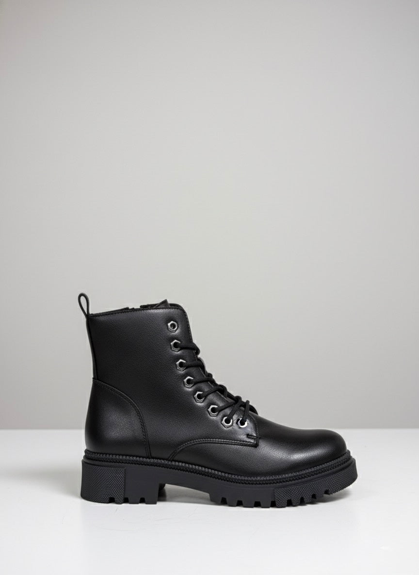 Yan Fermuarlı, Kalın Tabanlı Siyah Bağcıklı Bot