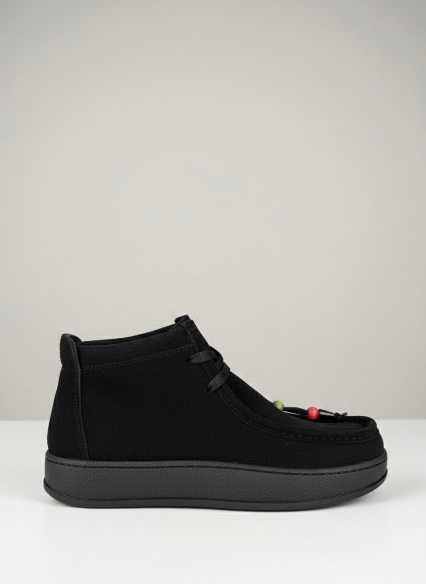 Süet Wallabee Tarzı, Boncuk Detaylı Siyah Bot