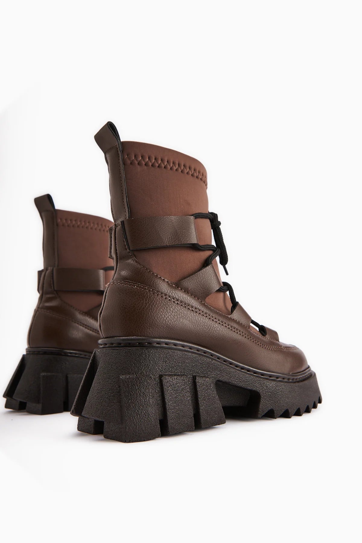 Kahve Streç Bilekli, Kalın Taban Bağcıklı Bot