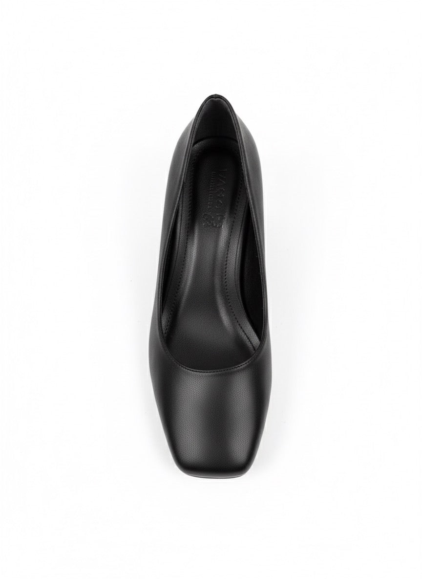 Siyah Küt Burunlu Kalın Blok Topuklu Klasik Ayakkabı