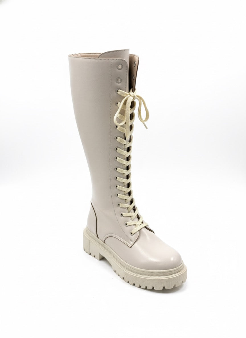 Uzun Bağcıklı Kalın Tabanlı Combat Çizme