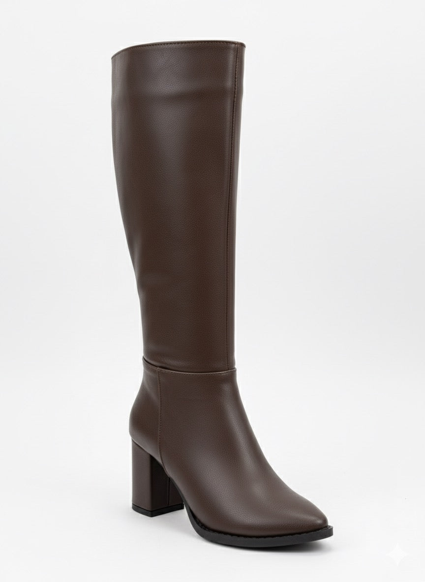Chic High | Kahverengi Klasik Uzun Blok Topuk Bot
