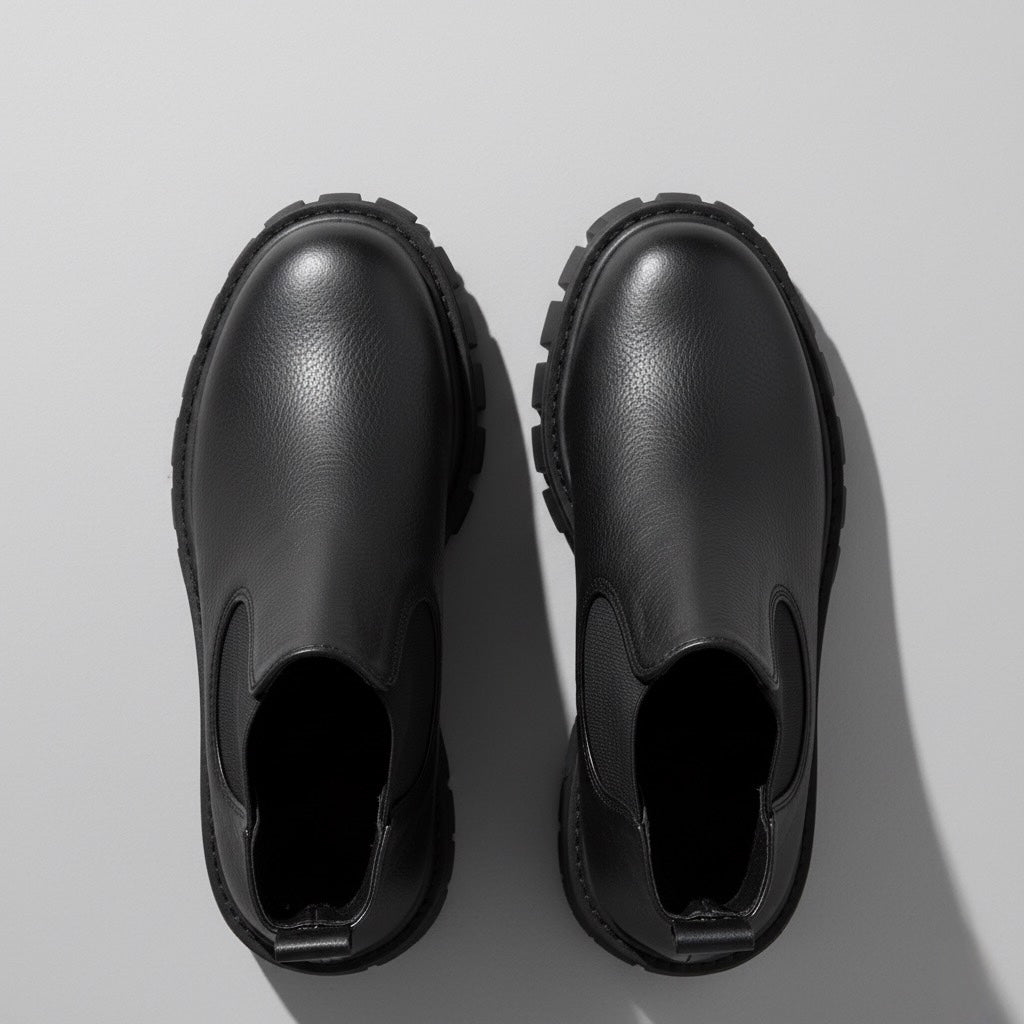 Siyah Kalın Tırtıklı Tabanlı Monokrom Chelsea Bot