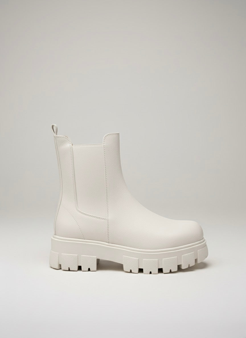 Kalın Tabanlı, Monokrom Chelsea Bot