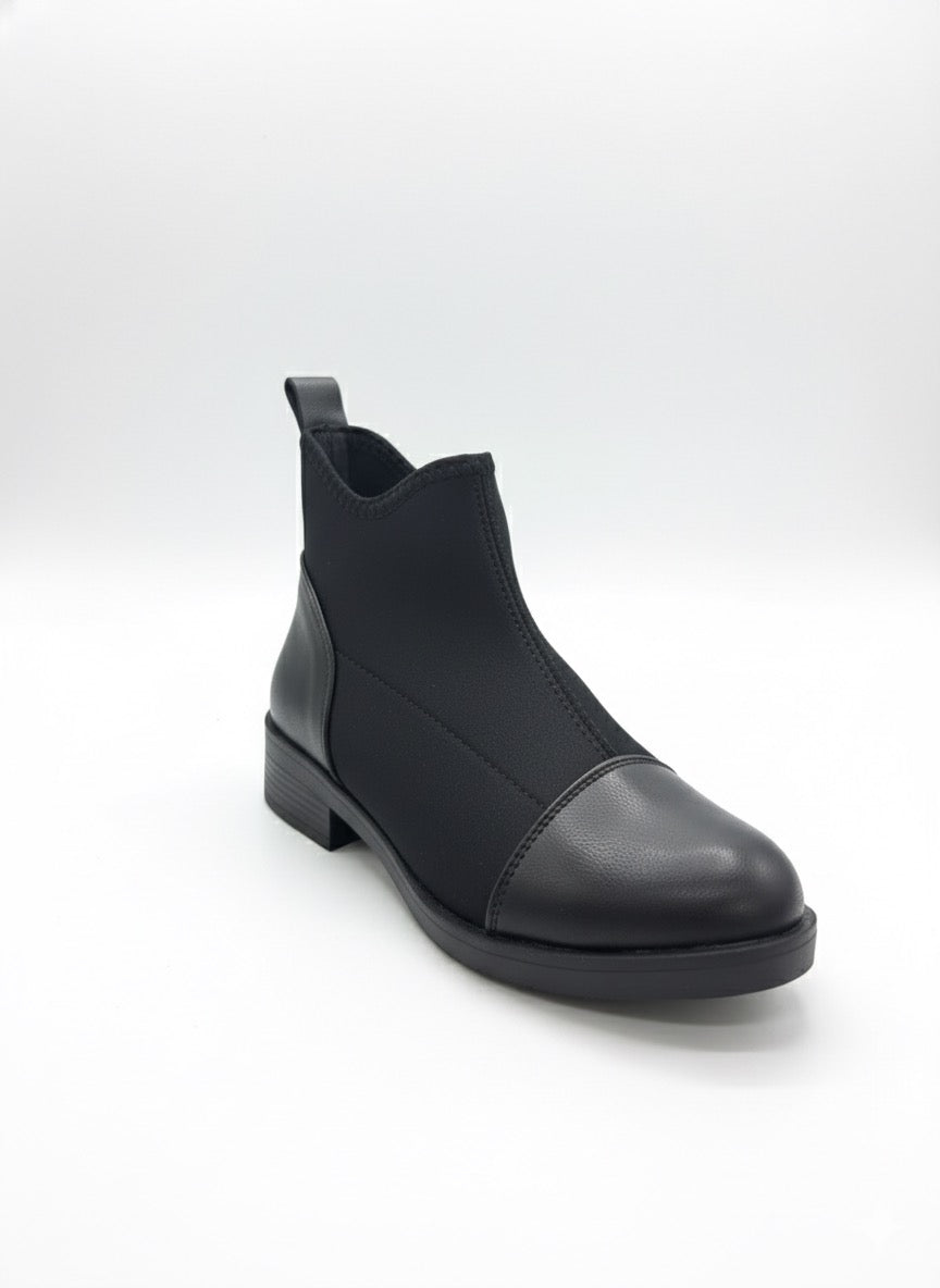 Siyah Streç ve Deri Görünümlü Düz Chelsea Bot