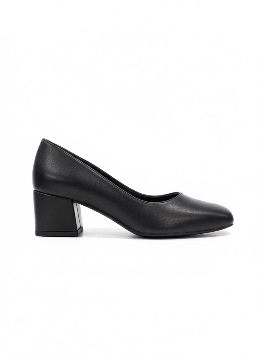 Siyah Küt Burunlu Kalın Blok Topuklu Klasik Ayakkabı