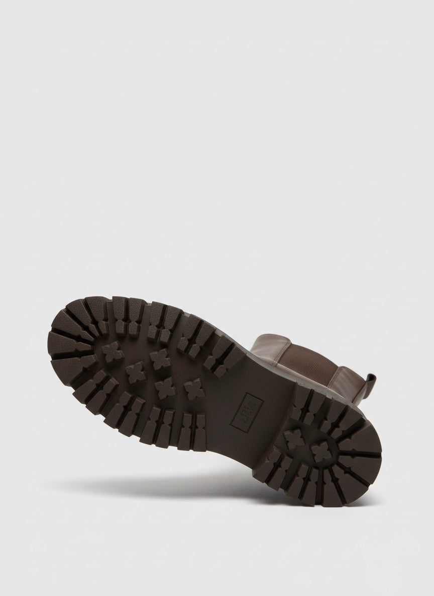 Kahverengi Kalın Tırtıklı Tabanlı Elastik Chelsea Bot