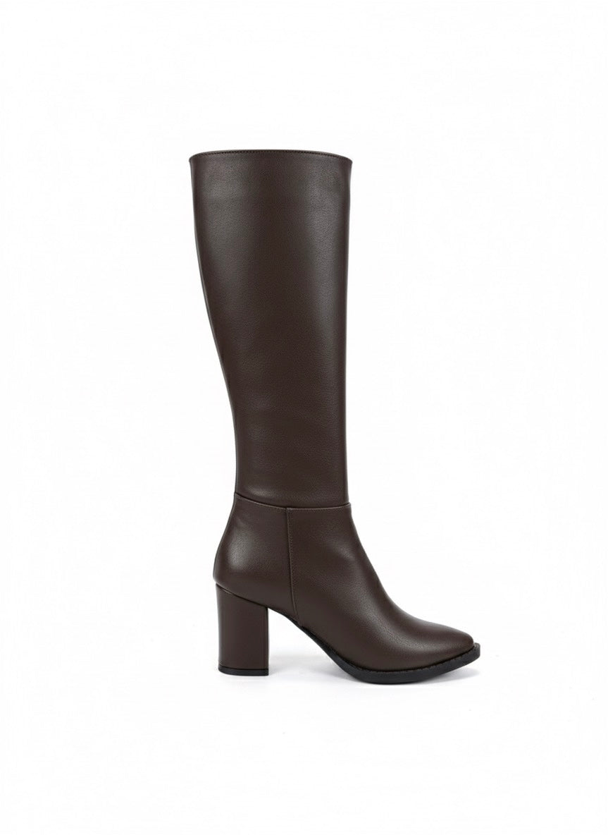 Chic High | Kahverengi Klasik Uzun Blok Topuk Bot