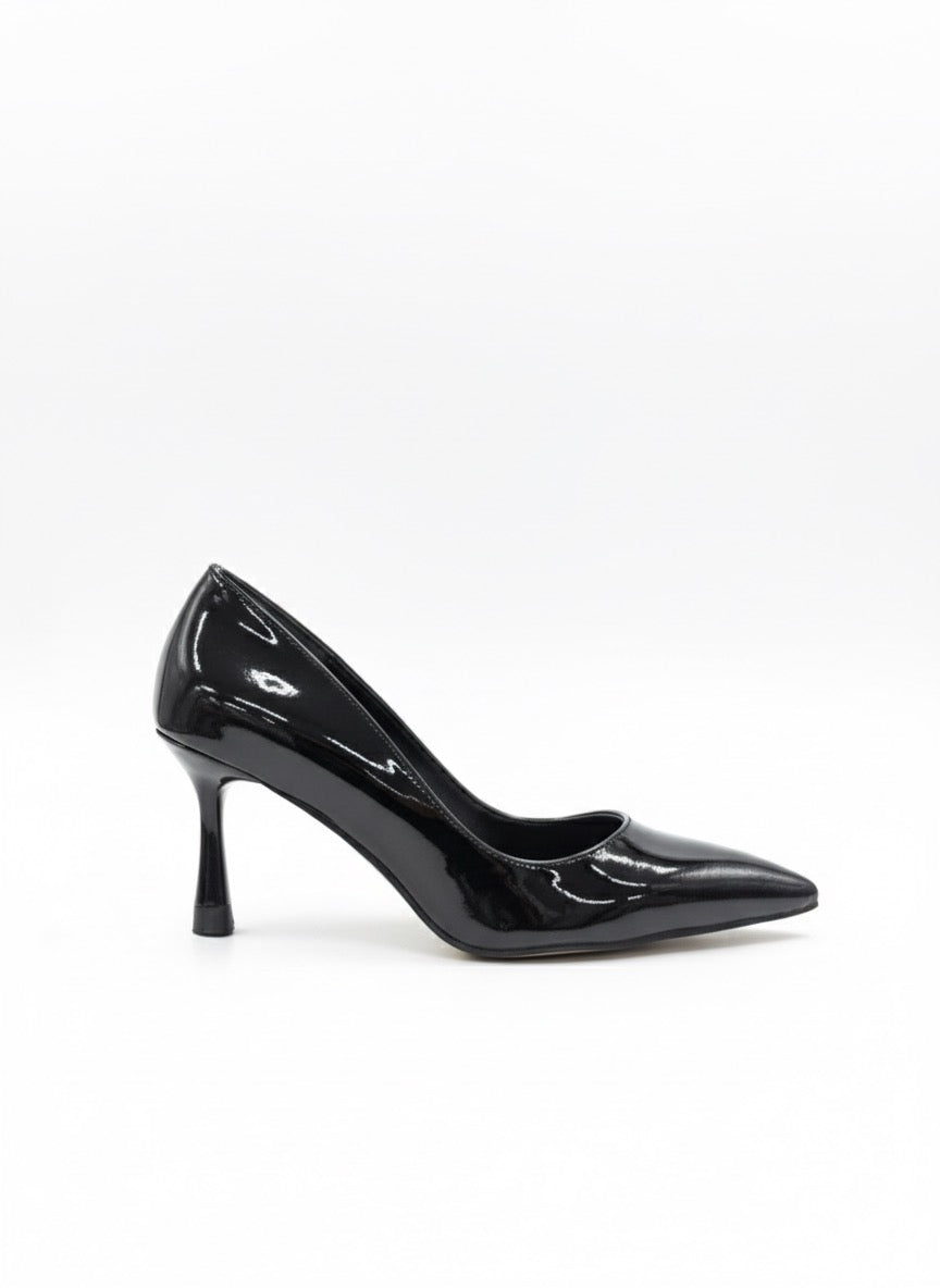 Patent Shine | Parlak Vernikli Siyah Sivri Burun Kadeh Topuk Stiletto