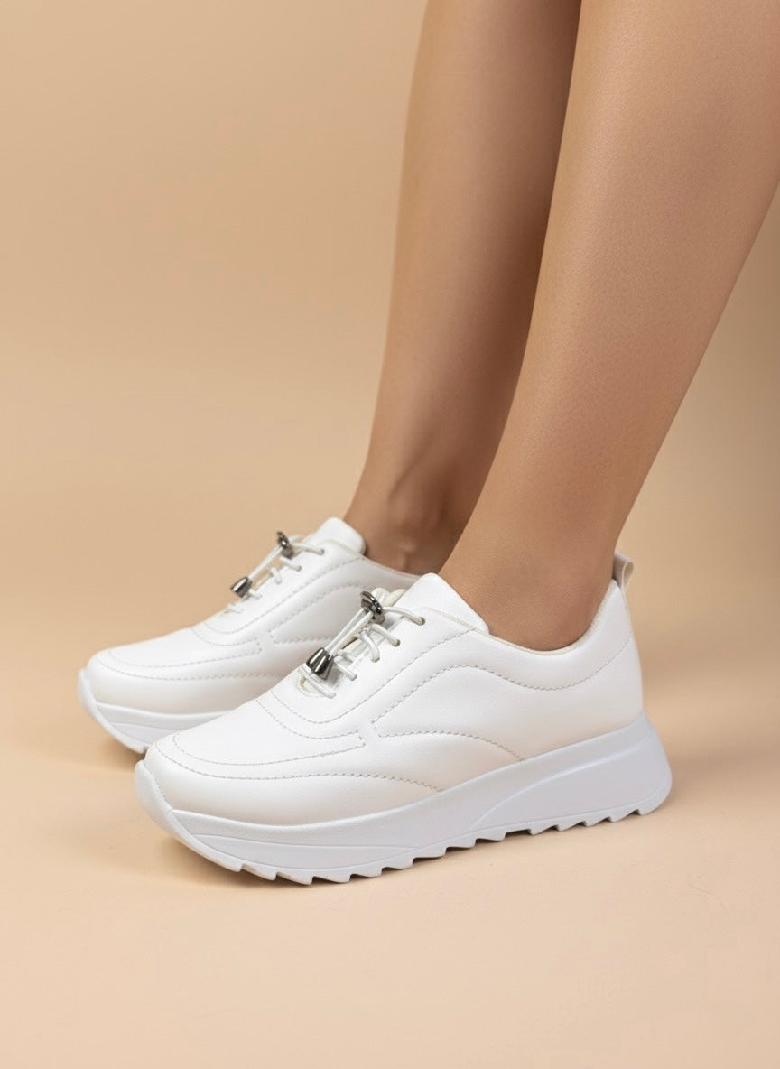 Beyaz Deri Görünümlü Hızlı Bağcıklı Platform Sneaker Ayakkabı